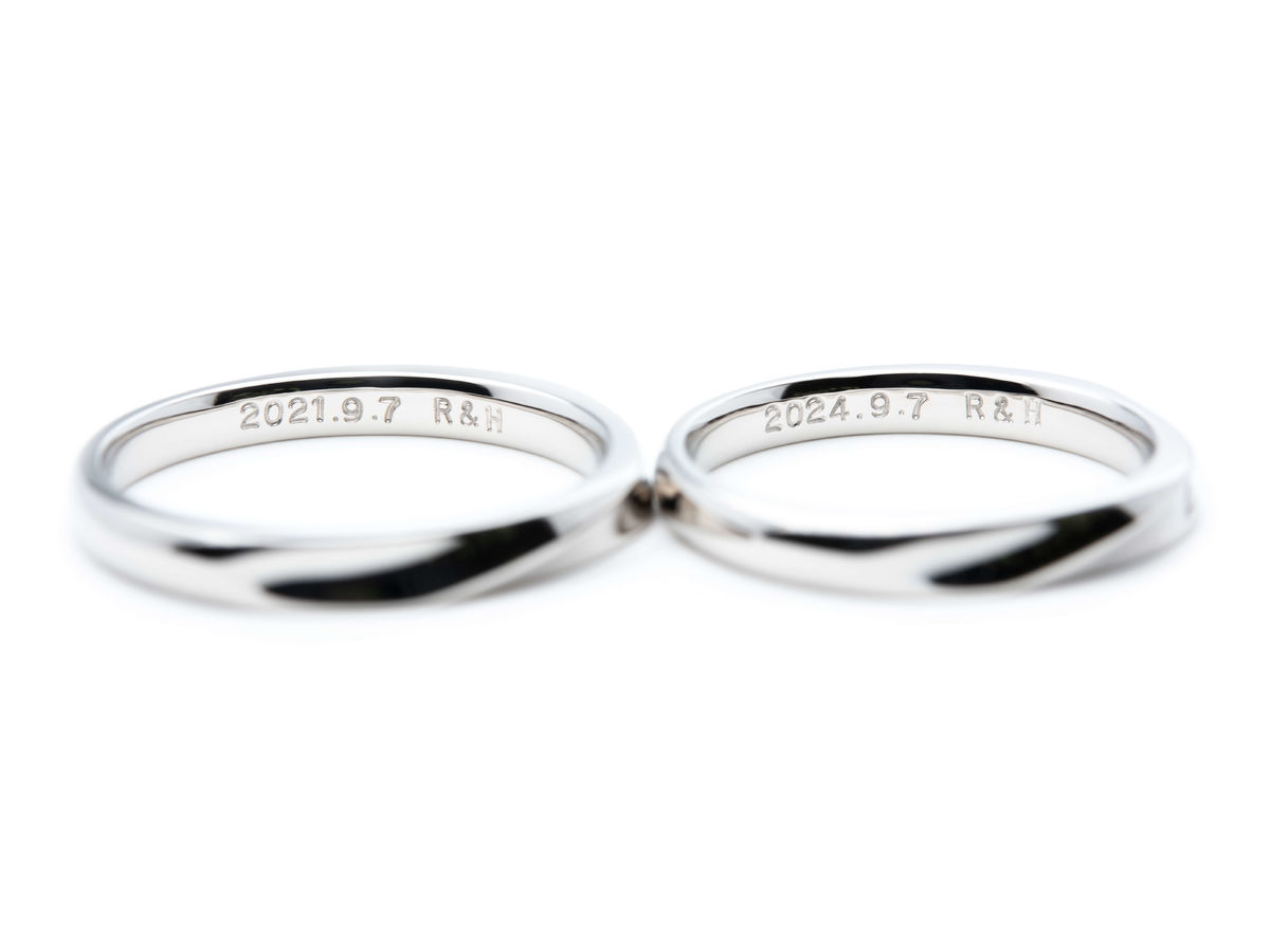 プラチナのふたひねりの結婚指輪 (2024080420000602) 2