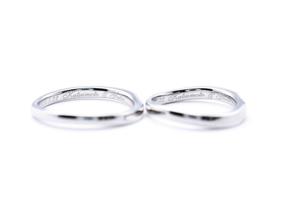 重ねて繋がるふたひねりの手作り結婚指輪  (24032419960729) 2