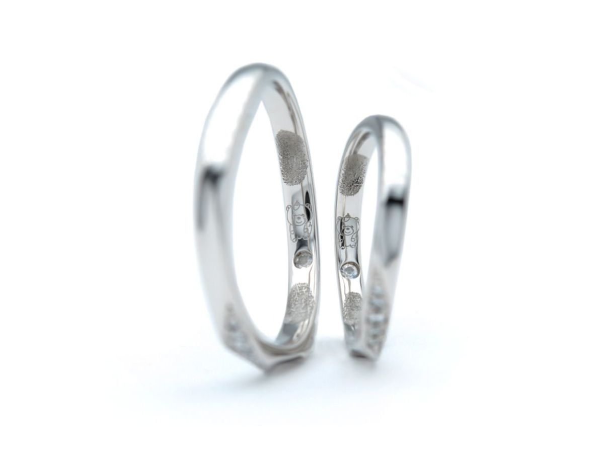 ふたひねりと重ねてひとつのハートになる結婚指輪 2