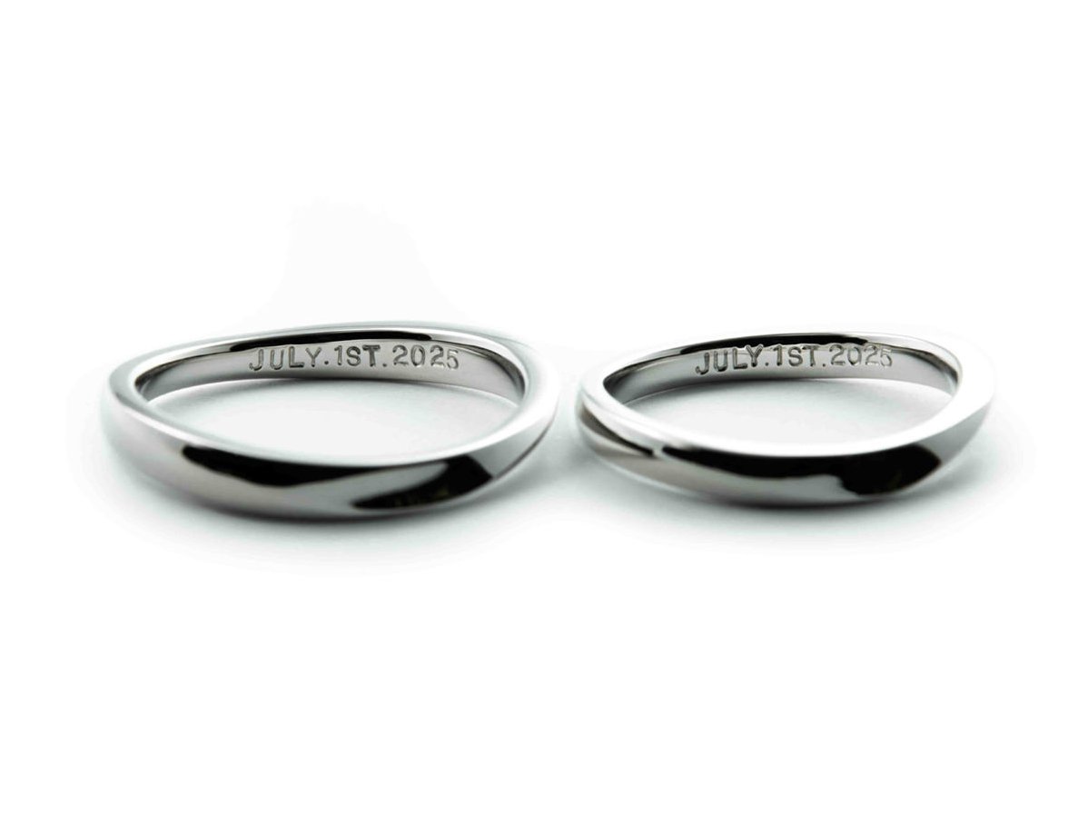 なめらかなウェーブが美しいひとひねりの手作り結婚指輪 2