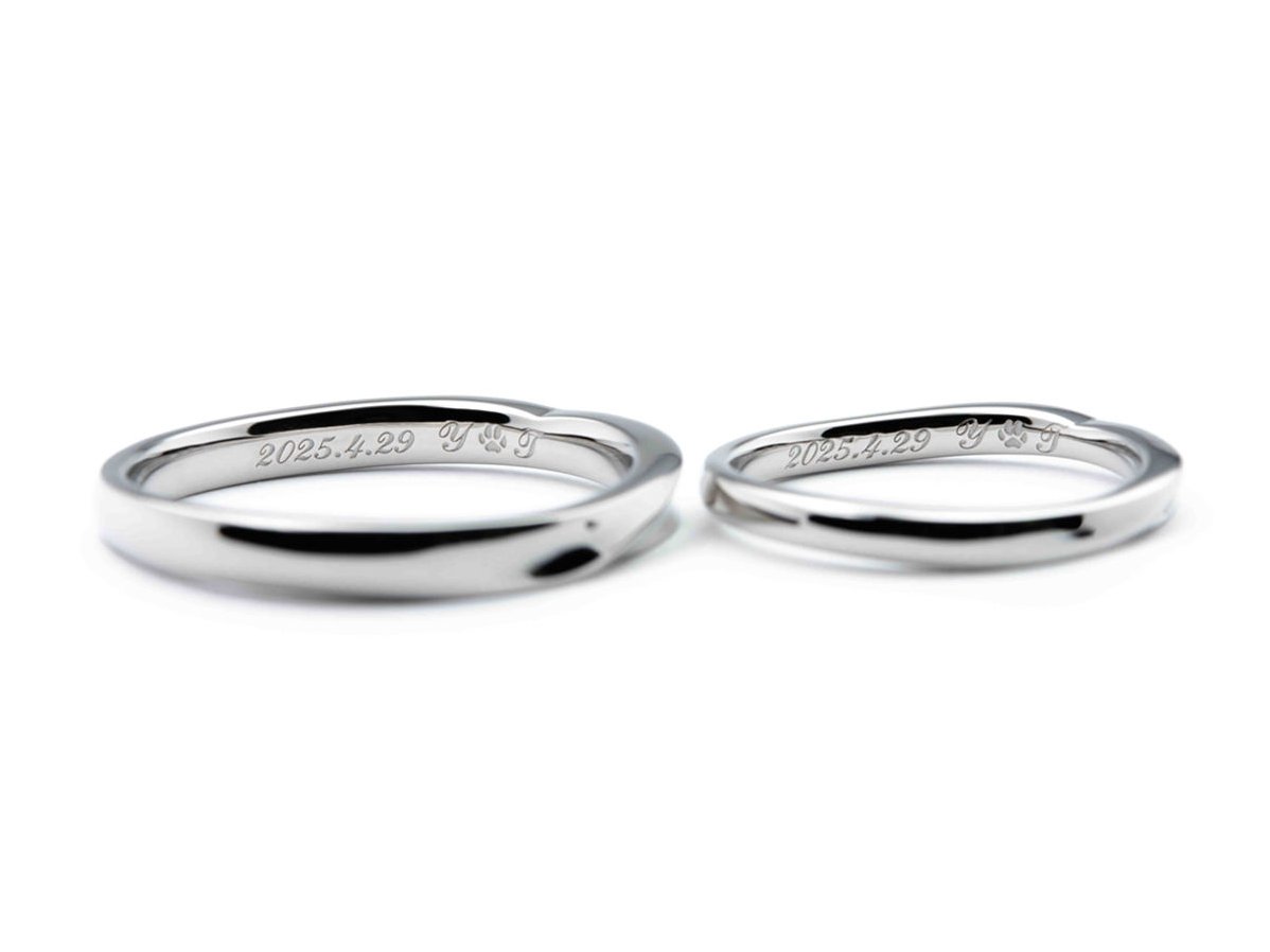 ゆったりとしたウェーブ感が綺麗なふたひねりのオーダーメイド結婚指輪 2