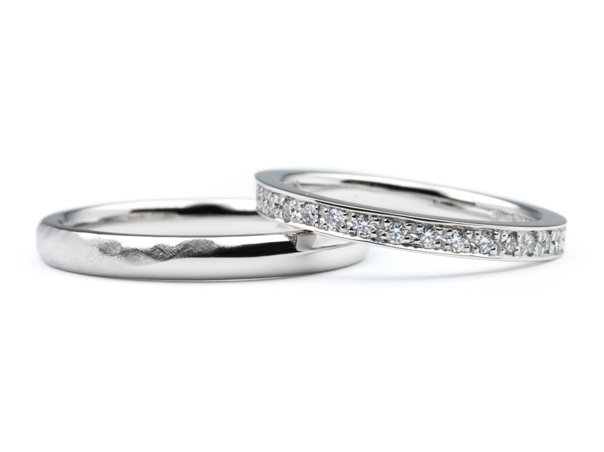 エタニティとひねりとアンティークの手作り結婚指輪 2