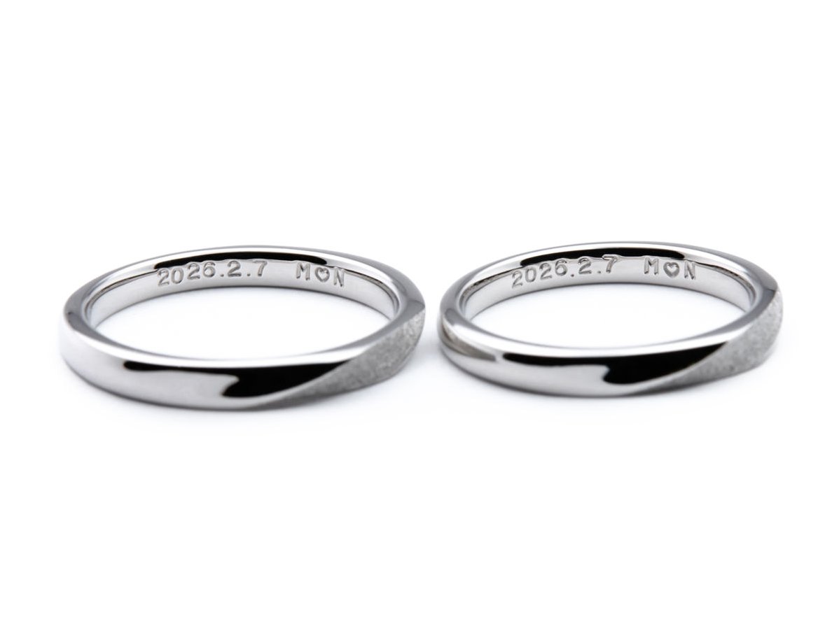 ふたひねりと重ねて繋がるひまわりの手作り結婚指輪 3